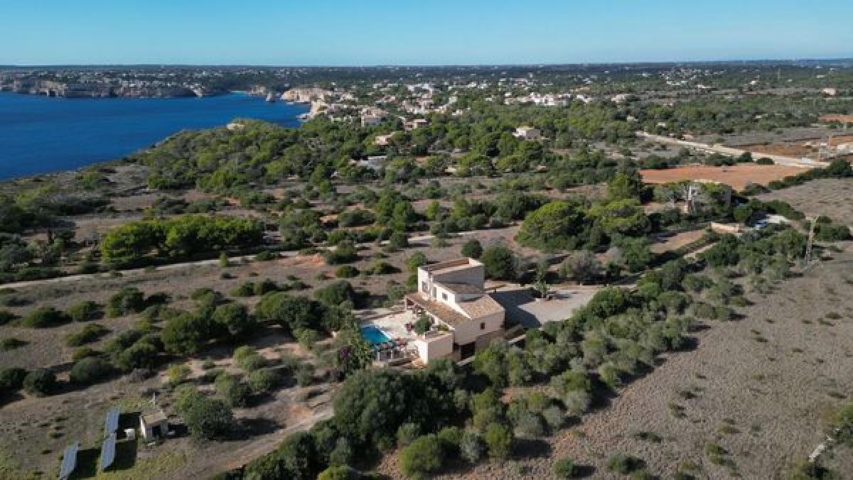 Obra nueva Cala Figuera en Santanyí (Revista) photo 4