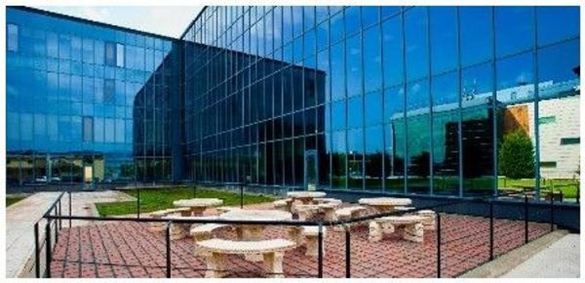 Obra nueva Edificio de Oficinas Inbisa Mas Blau en El Prat de Llobregat (Revista) photo 4