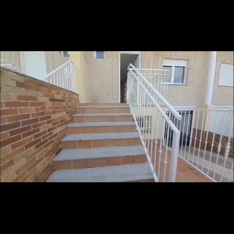 Obra nueva Promoción Valencia en Villares de la Reina (Revista) photo 4