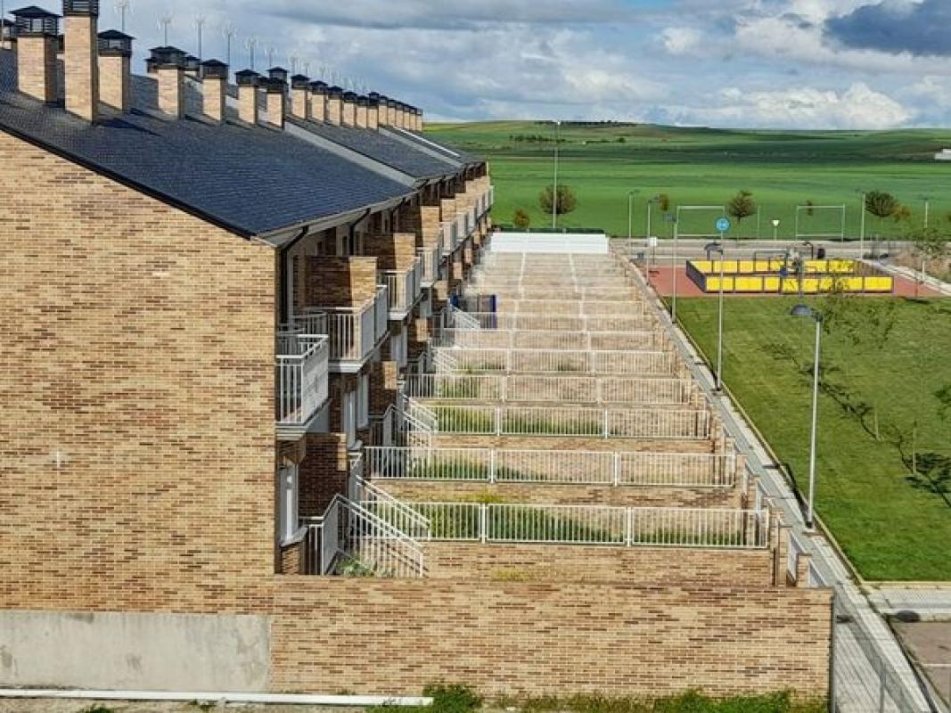 Obra nueva Promoción Valencia en Villares de la Reina (Revista) photo 5