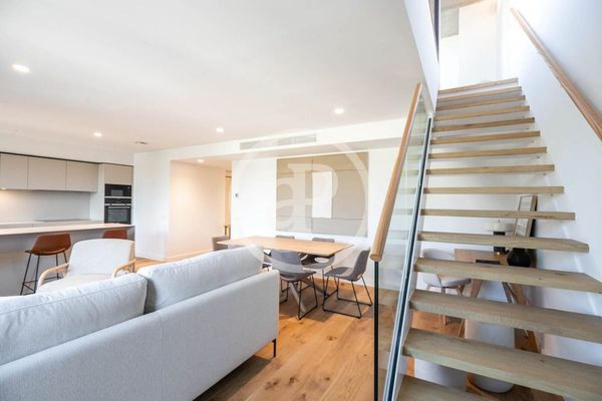 Sale of apartment in Plaza d'Octavià, 8, Sant Cugat del Vallès
photo 3