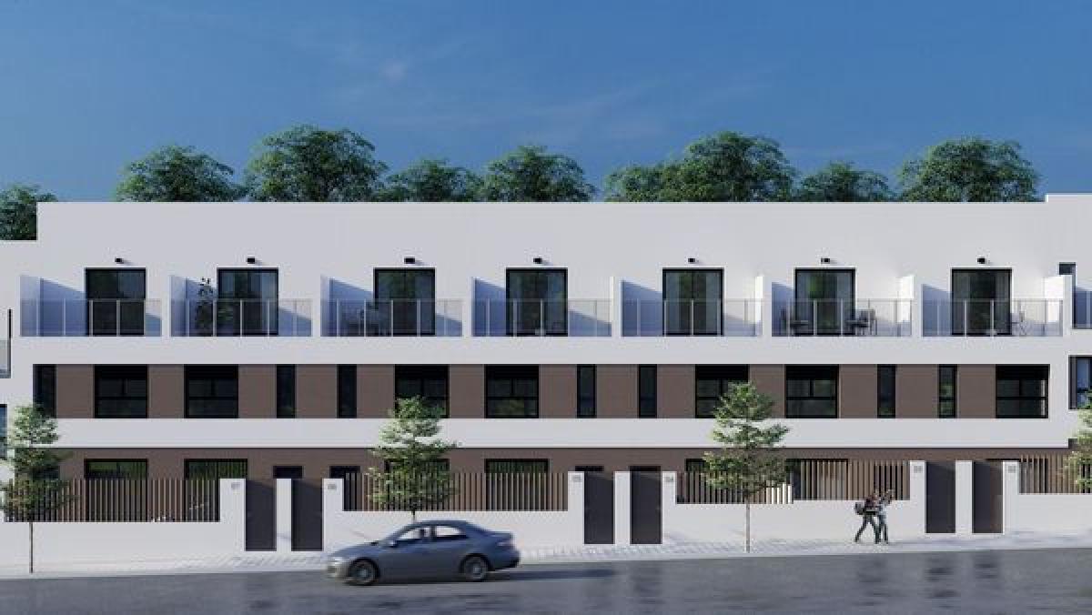 Venta de chalet adosado en  Calle Comba s/n , Benicasim/Benicàssim photo 3