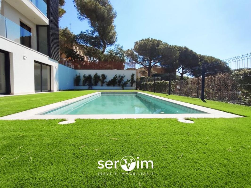 Sale of apartment in Calle Cap de Planes s/n, Palafrugell
photo 2