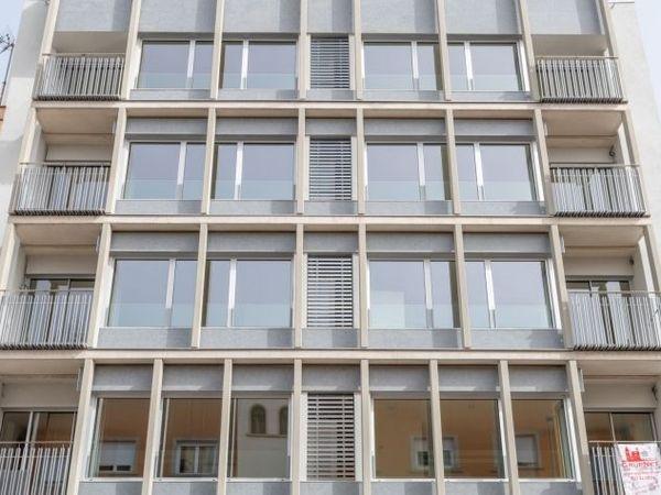 Квартира на продажу на Calle migdia, 63, Жирона photo 1