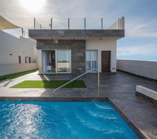 Nowa konstrukcja mieszkaniowa Villa contemporánea w Orihuela photo 1