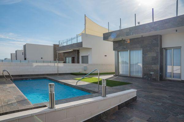 Nowa konstrukcja mieszkaniowa Villa contemporánea w Orihuela photo 4