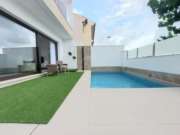 Promoción Villas En San Pedro Del Pinatar obra nueva en San Pedro del Pinatar thumbnail 1