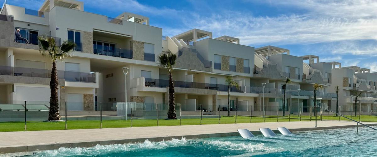 Obra nueva Residencial En El Raso en Guardamar del Segura (Revista) photo 2