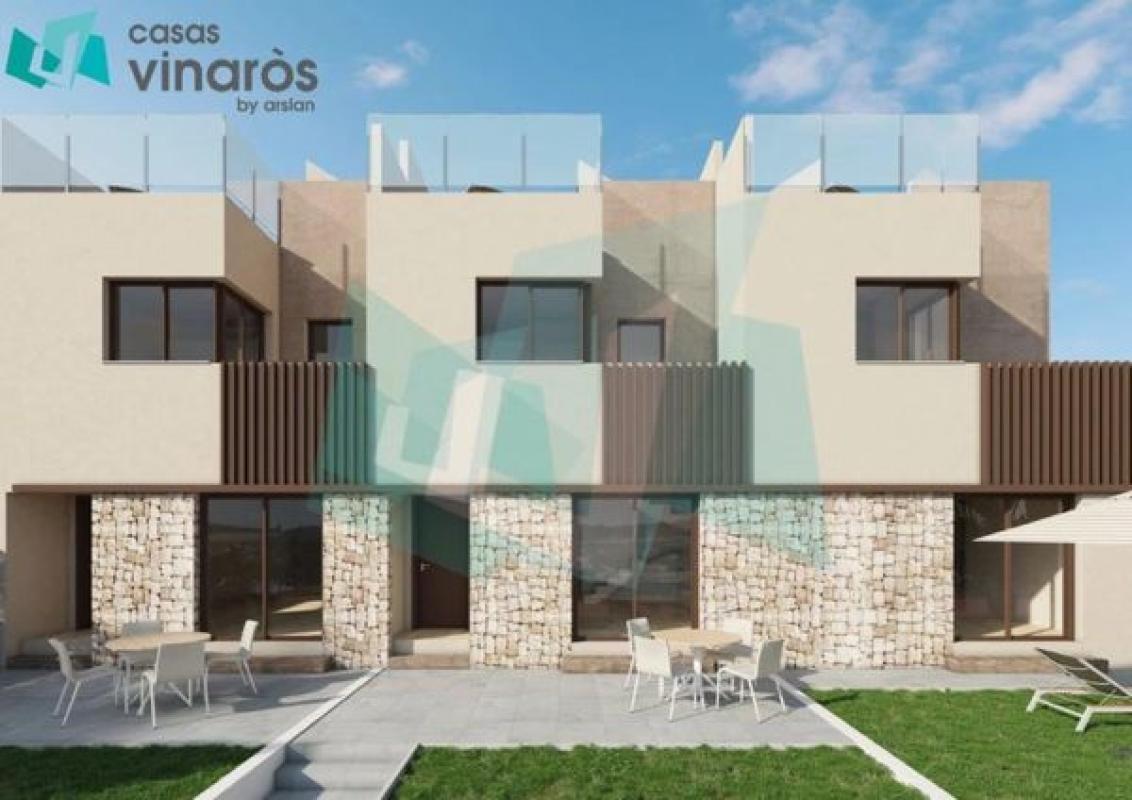 Venta de chalet adosado en Calle de l'Alena, 9 , Vinarós photo 3