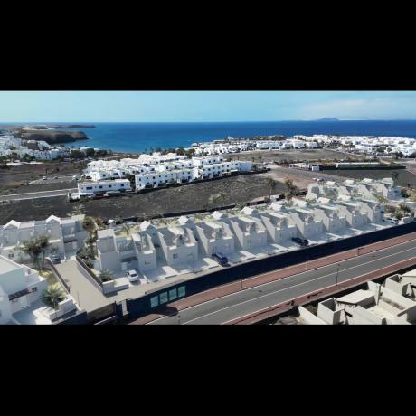 Semi-detached house for sale in  Calle Malvasia s/n , Yaiza photo 4