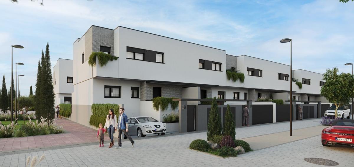 Venta de chalet adosado en  Calle Amadis de Gaula s/n , Getafe photo 2