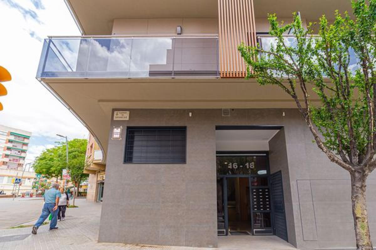 Obra nueva Promoción Simancas en Hospitalet de Llobregat (Revista) photo 4