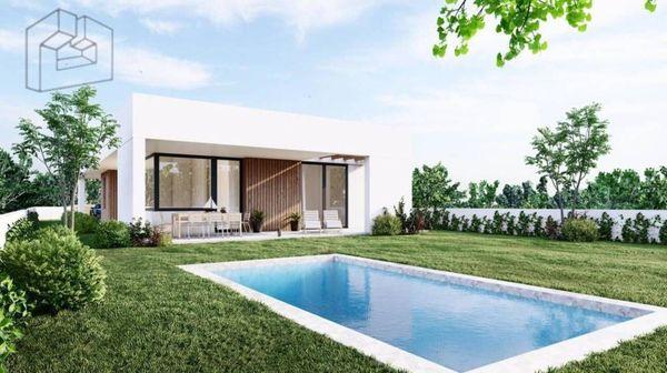 Detached villa for sale in  Calle Sèquia Major, 59, Lleida photo 4