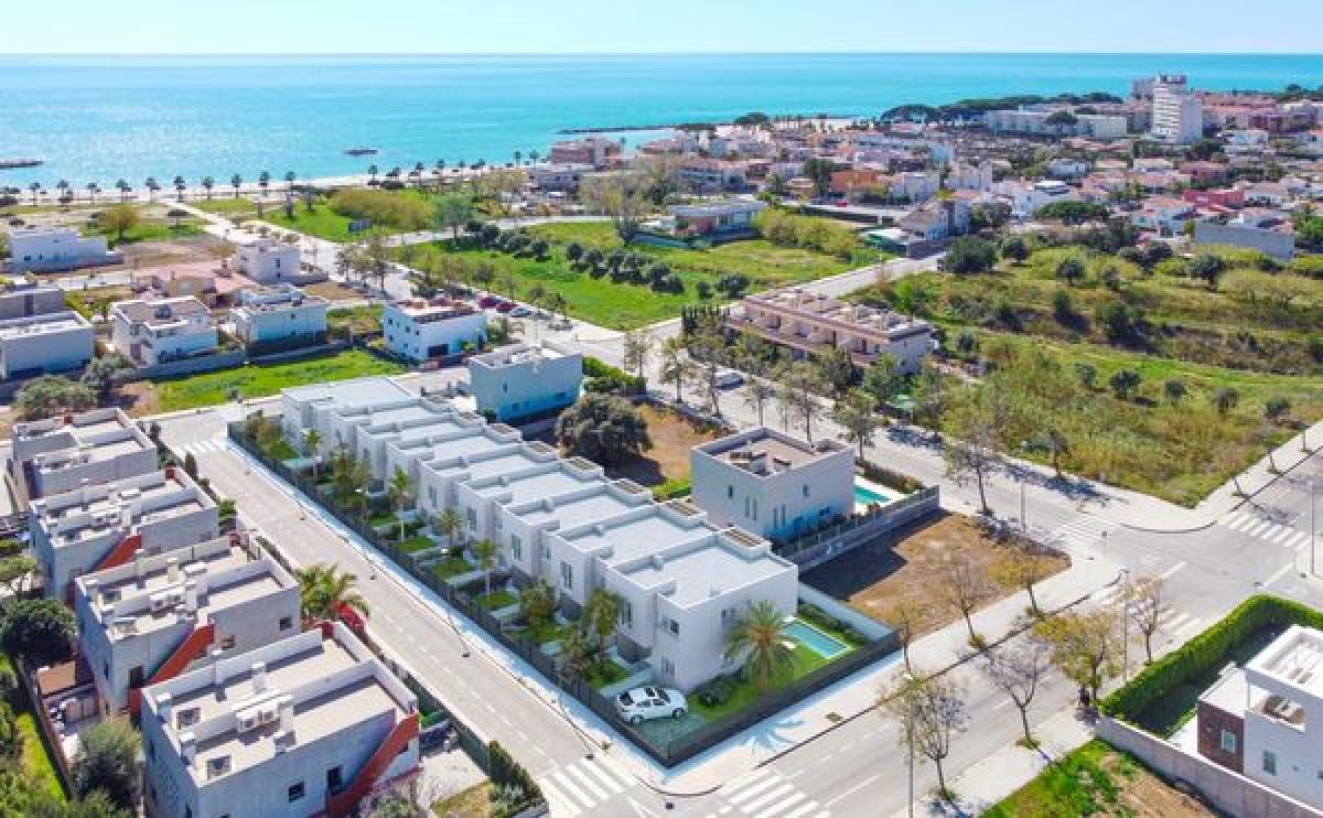 Obra nueva Promoción Numantia en Cambrils (Revista) photo 5