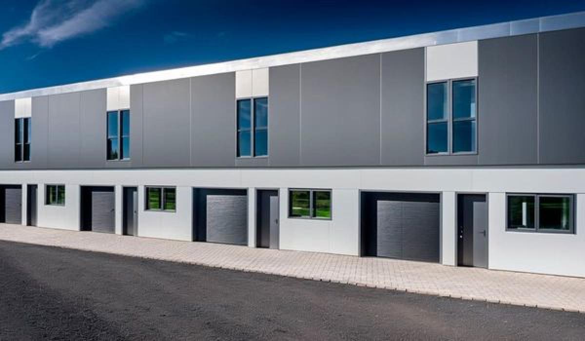 Sale of townhouse in , Gines photo 5