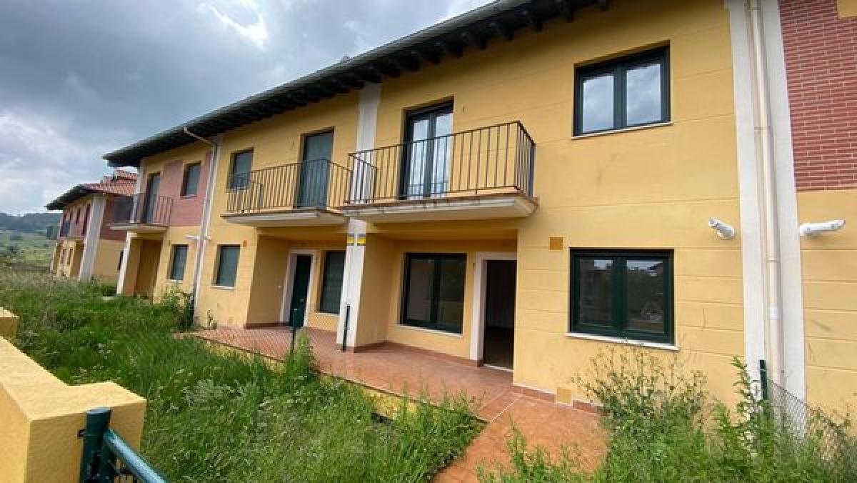 Продажа таунхауса в , Комильяс photo 3