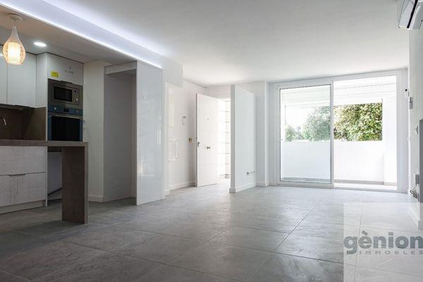 Дуплекс на продажу в Calle del Castell de Solterra s/n, Жирона photo 1
