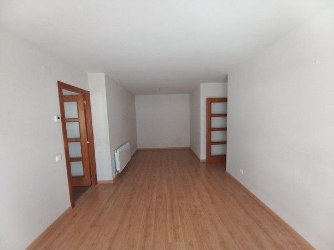 Piso en venta en calle de Josep Casanoves, Mollerussa
photo 3