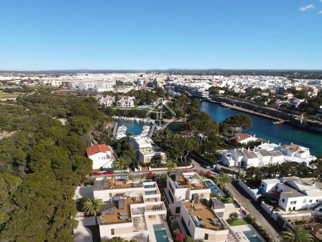 Sprzedaż niezależnego domku jednorodzinnego w  Camino Sa Farola, 33, Ciutadella de Menorca photo 4