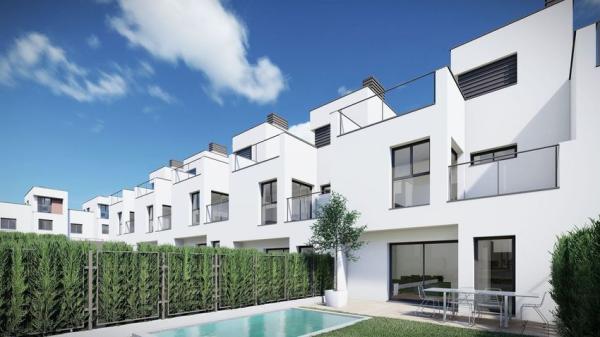 Semi-detached house for sale in  Calle Sagitario, 9011 , Móstoles photo 2