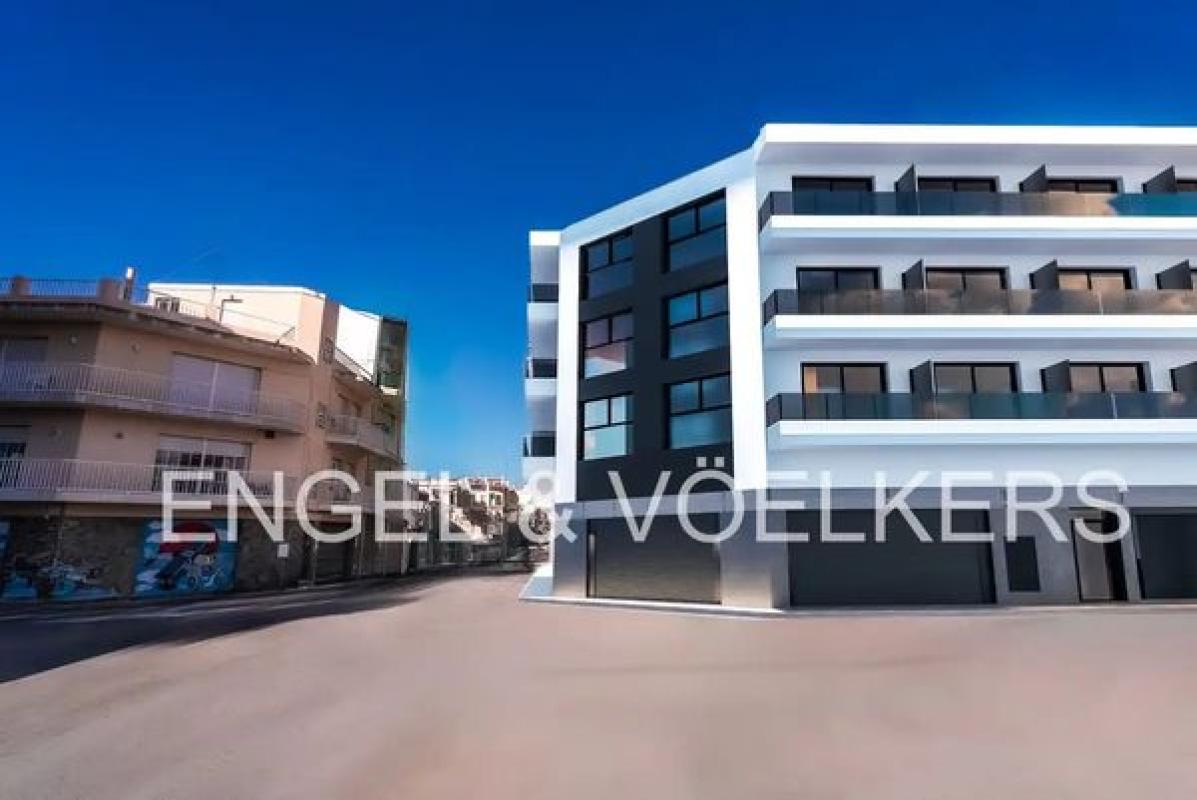 Venta de piso en Ignasi Iglesias, Pineda de Mar
photo 5