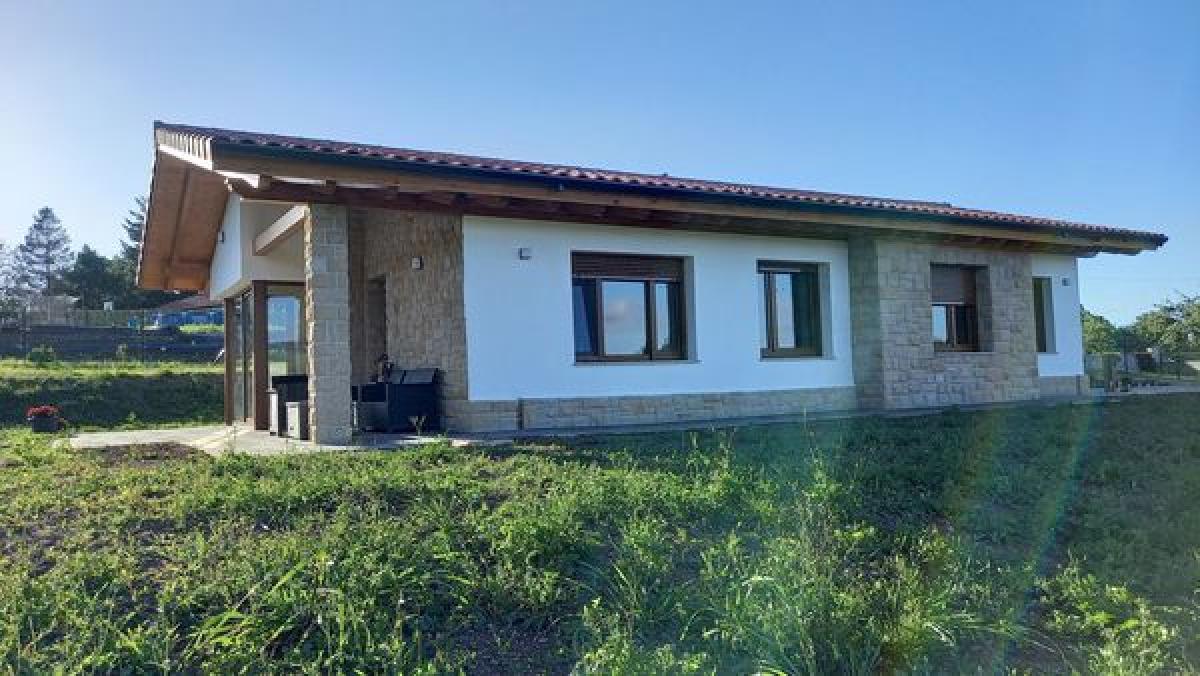 Obra nueva Vivienda Unifamiliar Bañugues en Gozón (Revista) photo 4