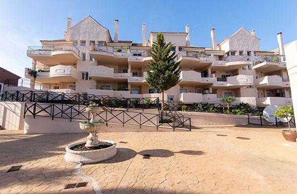 New build Urb Duquesa Fairways, Developments in Manilva  
 photo 1