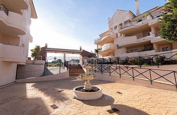 New build Urb Duquesa Fairways, Developments in Manilva  
 photo 4