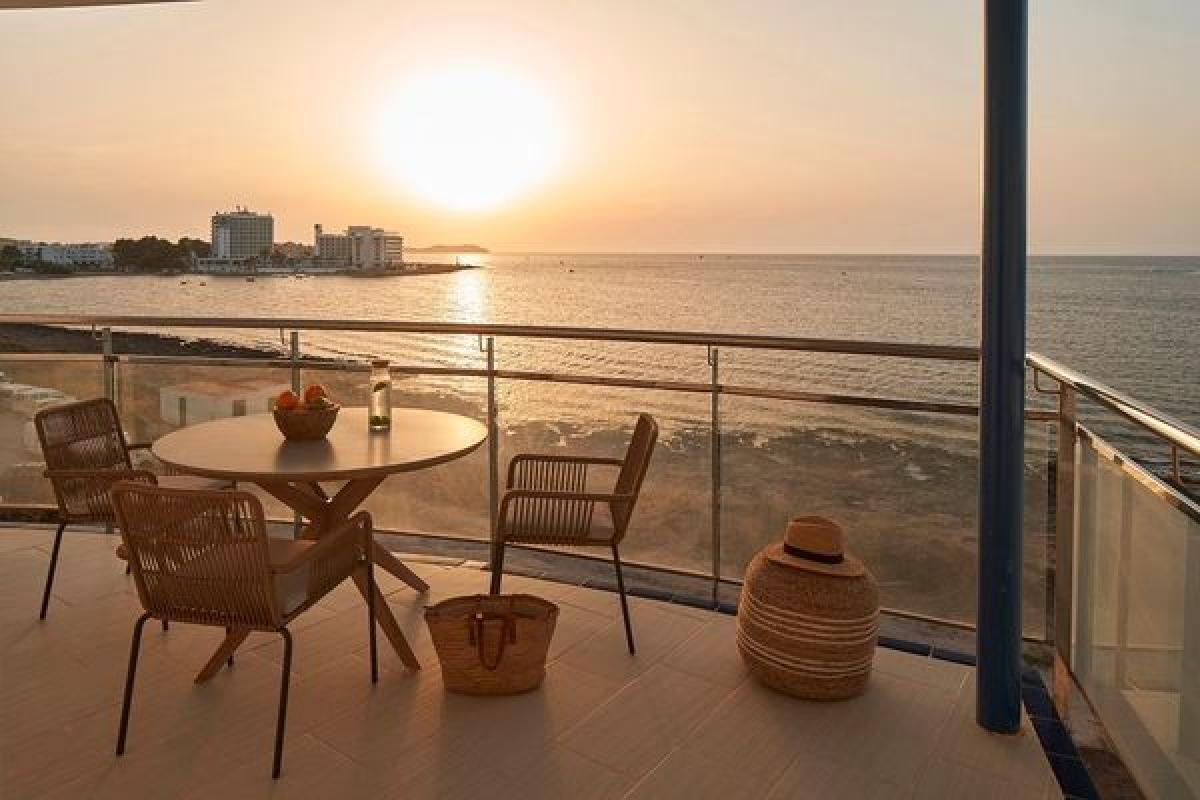 New construction Condominium Ibiza in San Joseph of the Tower photo 4