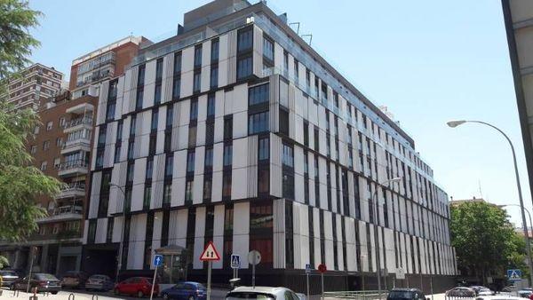 Garaje en venta en Paseo de San Francisco de Sales , Madrid thumbnail 2