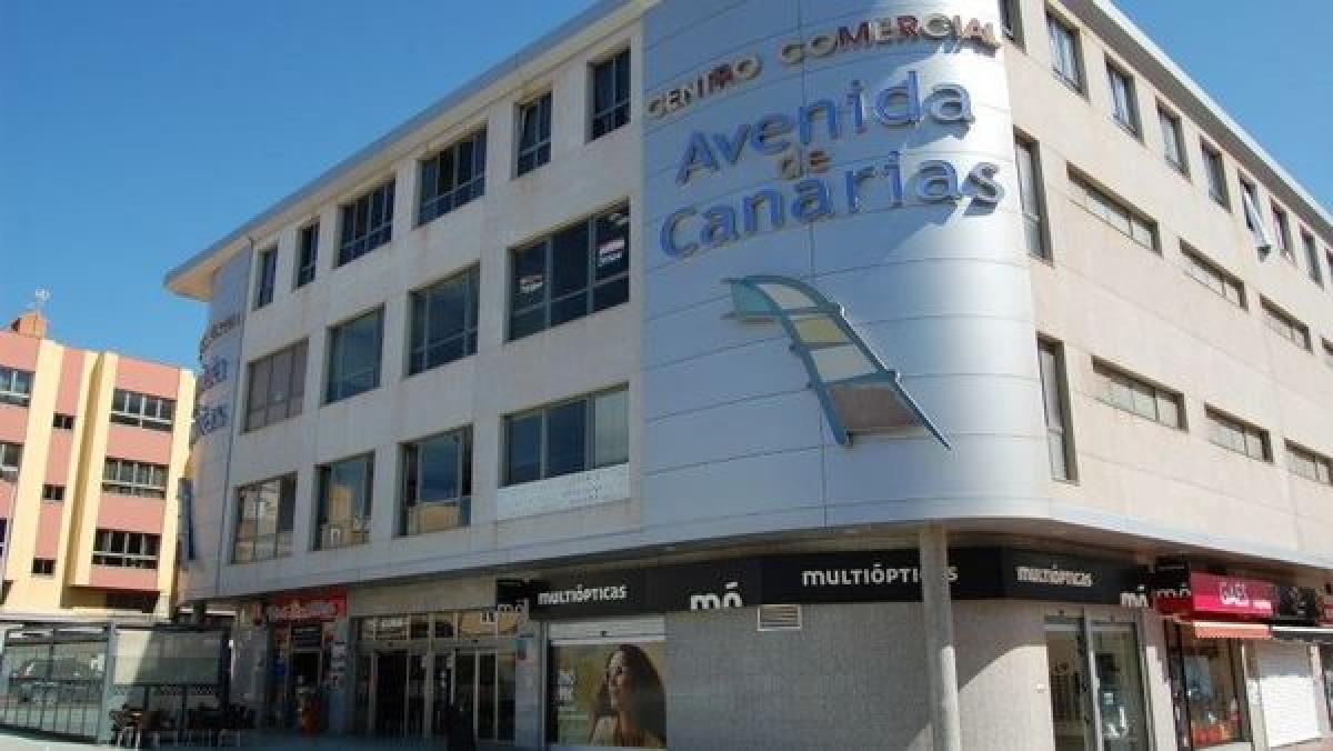 Obra nueva Locales En CC. Avenida De Canarias en Santa Lucía de Tirajana (Revista) photo 3