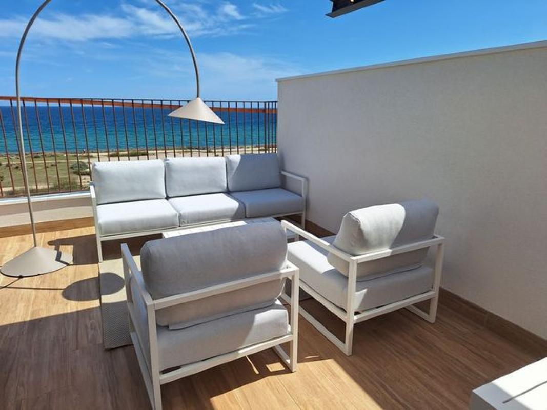 Venta de duplex en Calle del Manresà, 46, Badalona photo 3