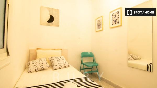 Piso en alquiler en , Barcelona photo 4