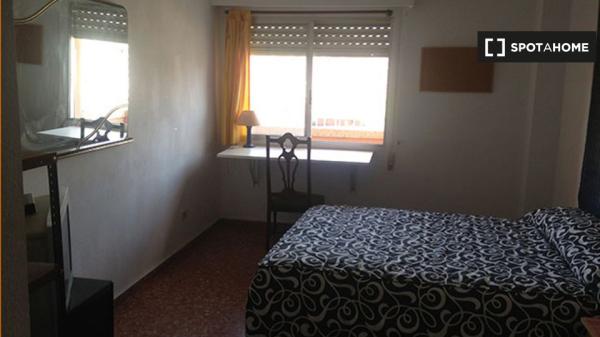 Piso en alquiler en , València photo 3