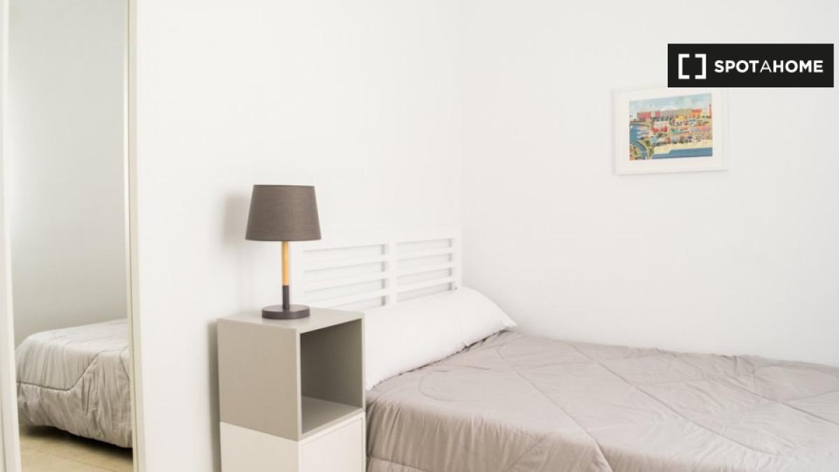Properties for sale and rent in Spain photo 1