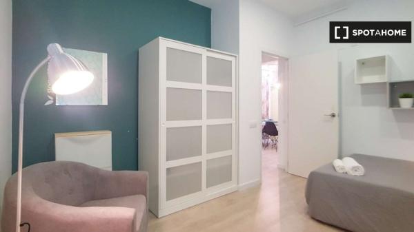 Piso en alquiler en , Barcelona photo 4