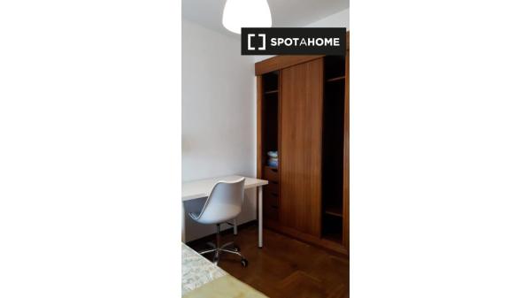 Piso en alquiler en , Madrid photo 1