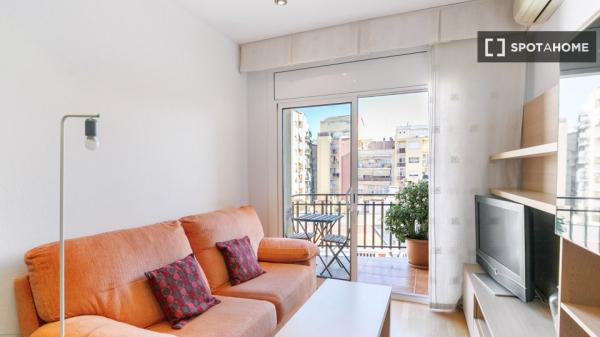 Piso en alquiler en , Barcelona thumbnail 1