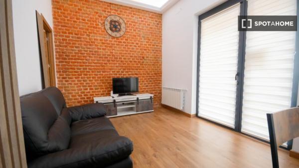 Piso en alquiler en , Madrid photo 2