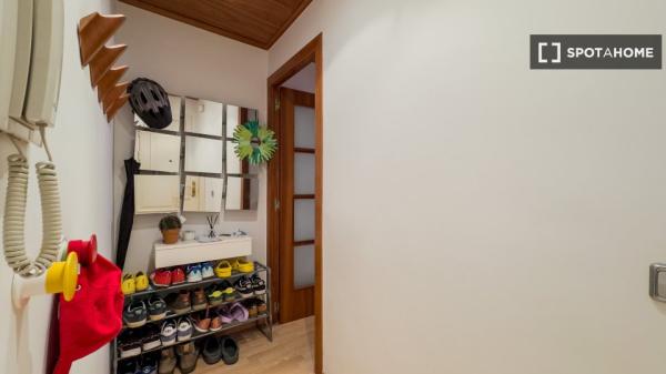 Piso en alquiler en , Barcelona photo 3