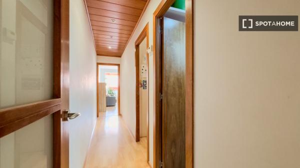 Piso en alquiler en , Barcelona photo 4
