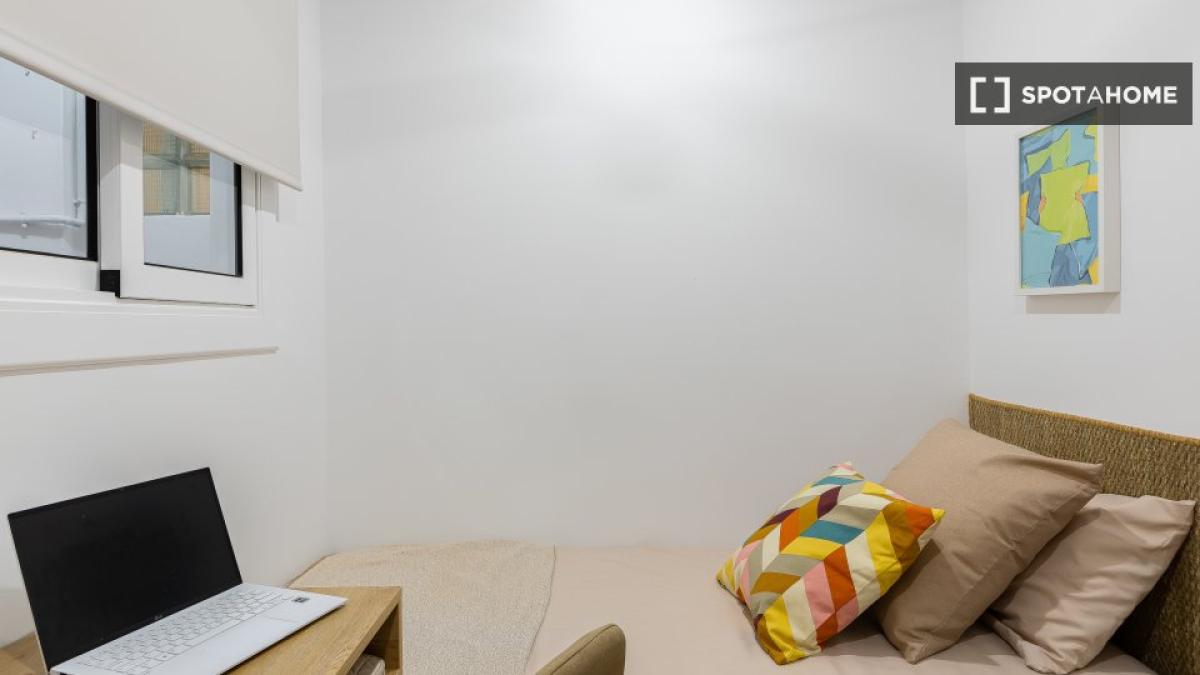 Properties for sale and rent in Spain photo 2