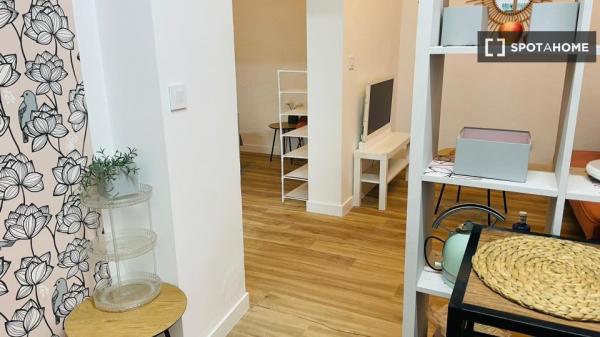 Piso en alquiler en , València photo 2