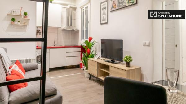 Estudio en alquiler en , Madrid photo 4