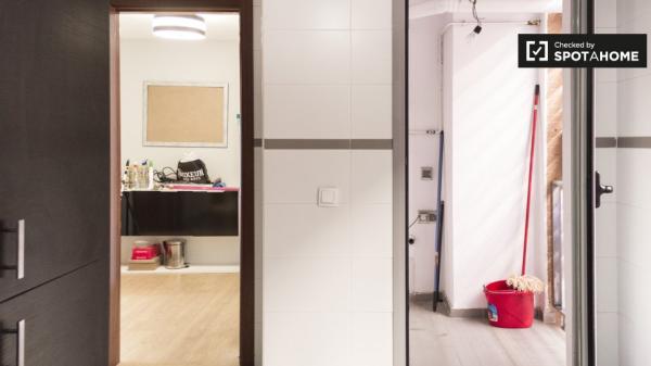 Piso en alquiler en , Madrid photo 3