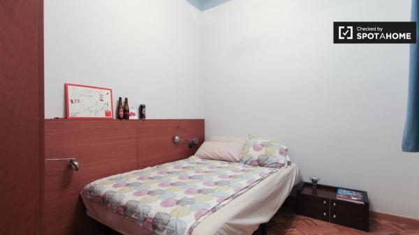 Piso en alquiler en , Barcelona photo 1