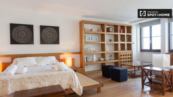 Piso en alquiler en , Madrid photo 1