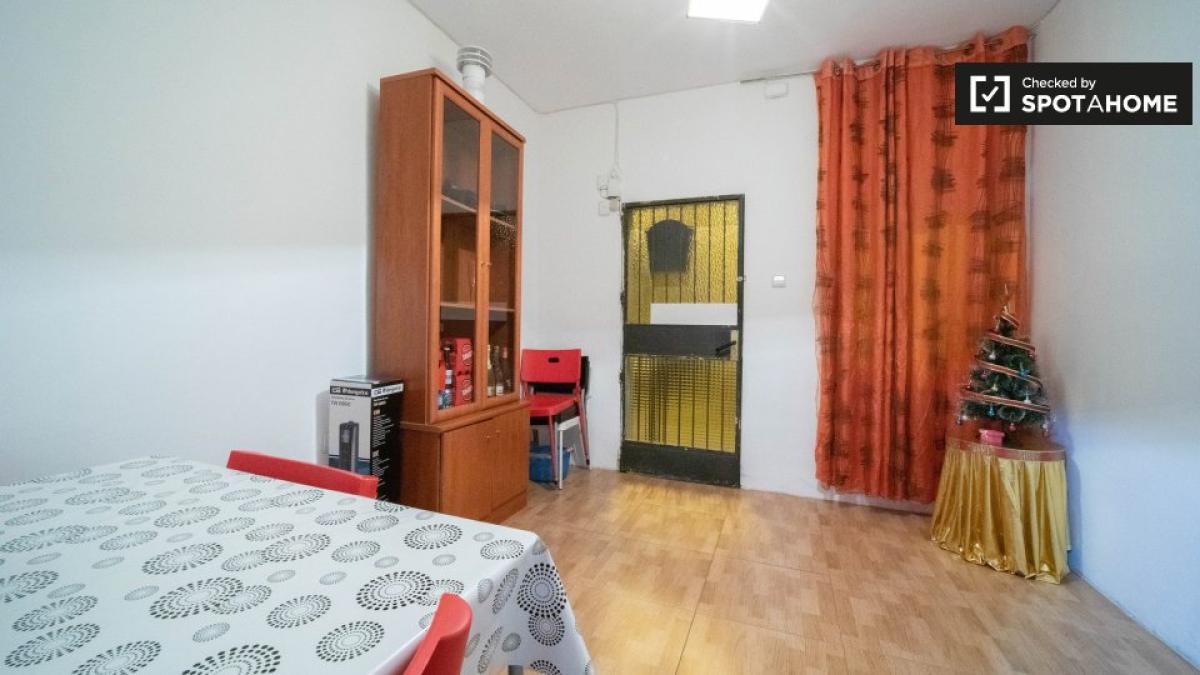 Propiedades en venta y alquiler en España photo 5