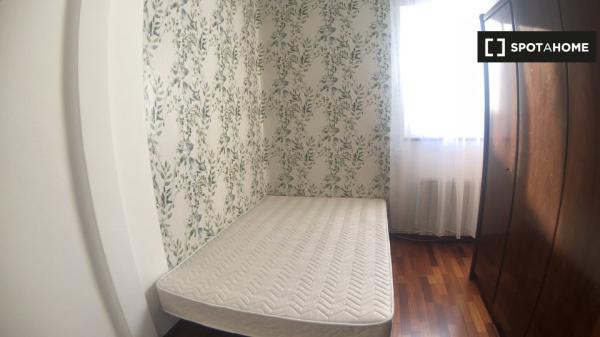 Piso en alquiler en , Santander photo 4