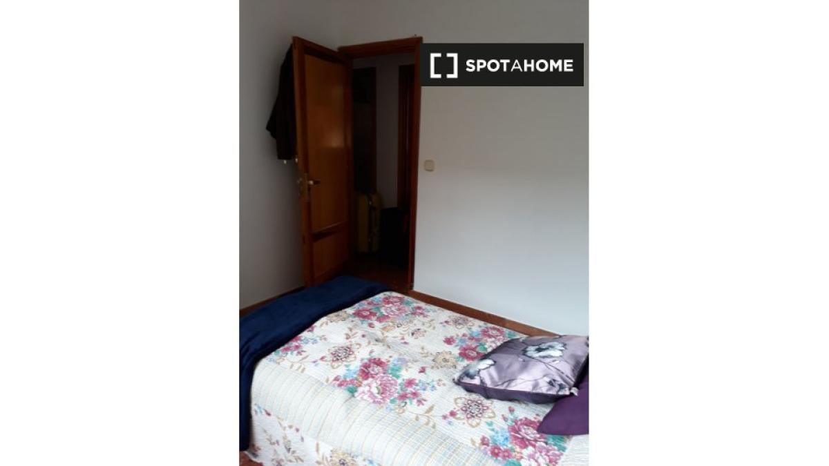 Properties for sale and rent in Spain photo 3